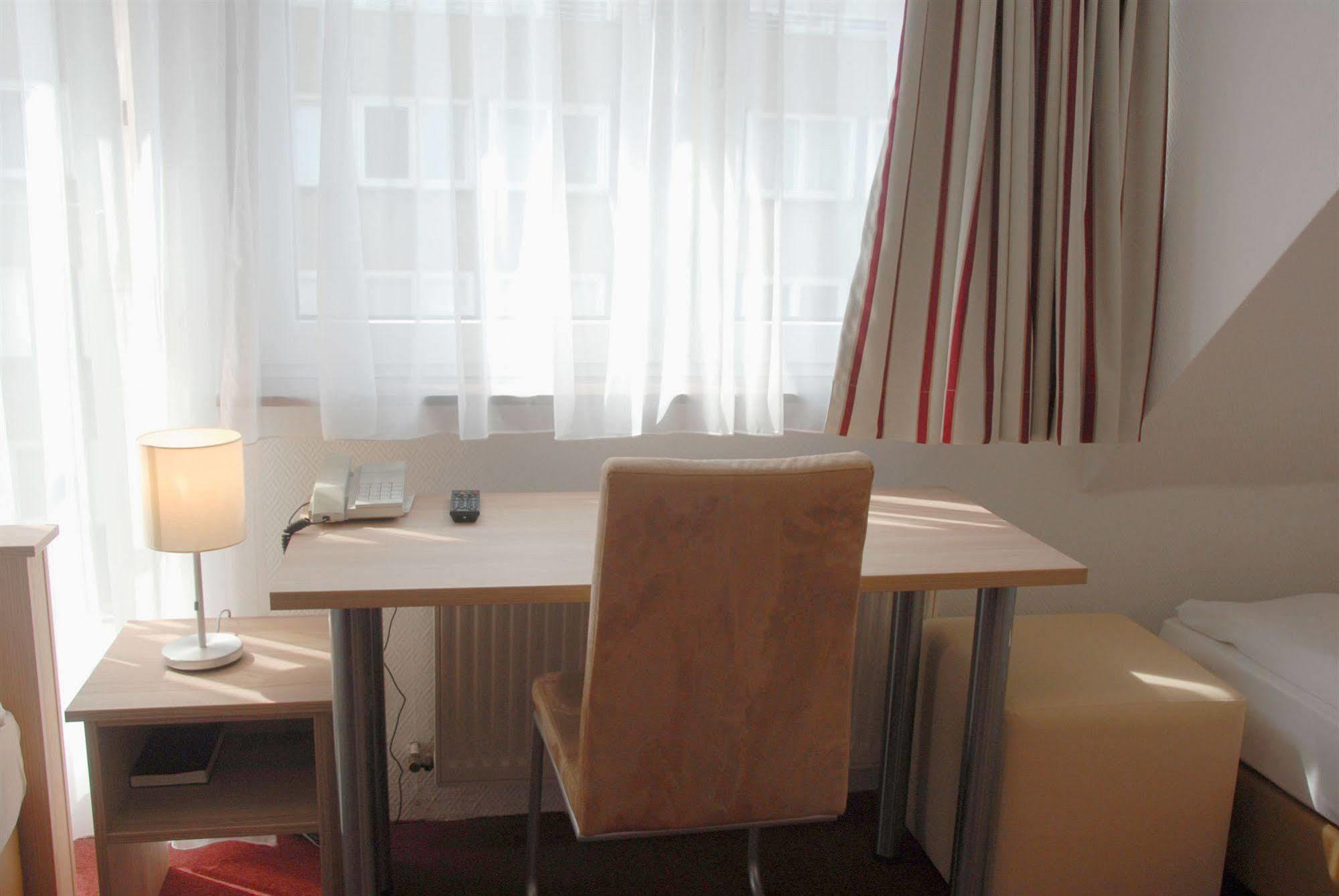 Hotel Domblick Garni Köln Eksteriør bilde